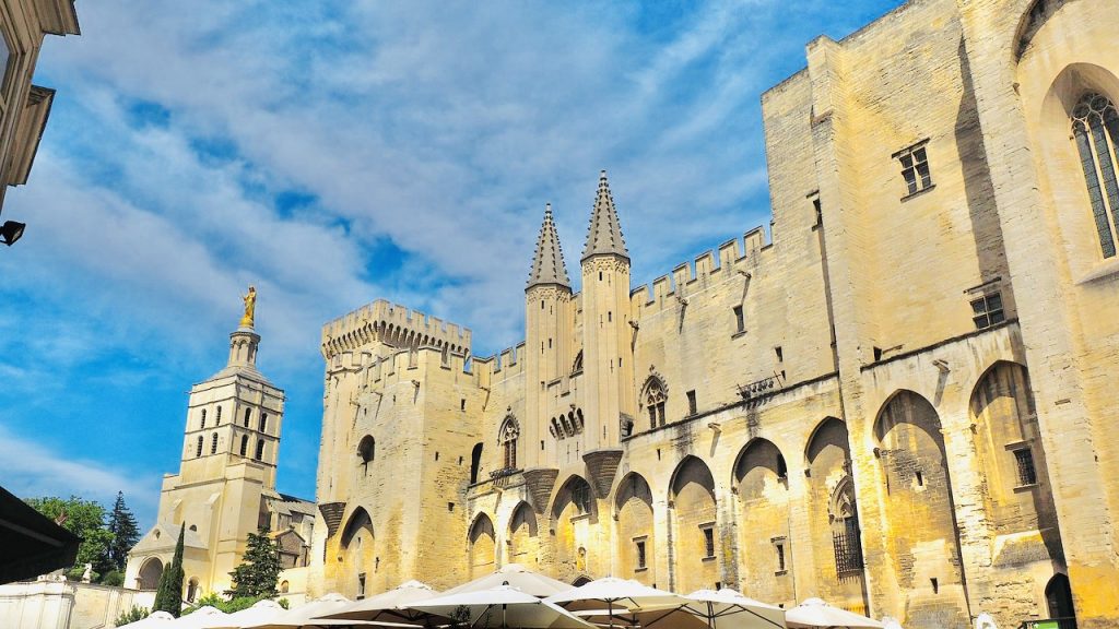 Taxi Avignon Gare TGV