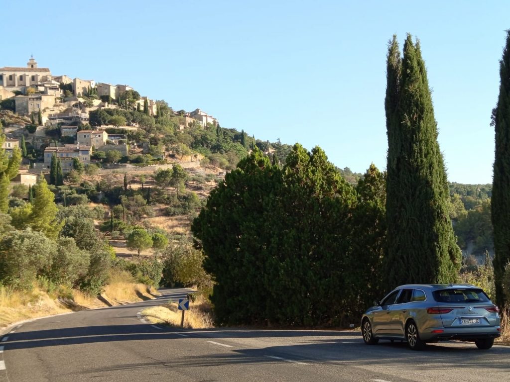 Taxi Avignon TGV Gordes
